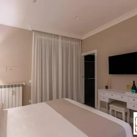 Ponte Milvio Suite Con Idromassaggio In Camera Apartament *